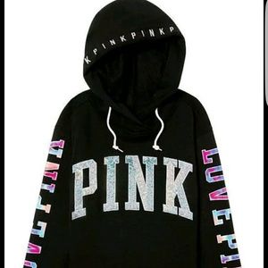 Iso looking to buy this hoodie in medium or large